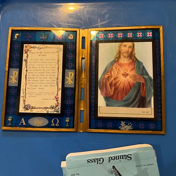 Stained Glass Sacred Heart of Jesus  prayer - Picture 8 of 9